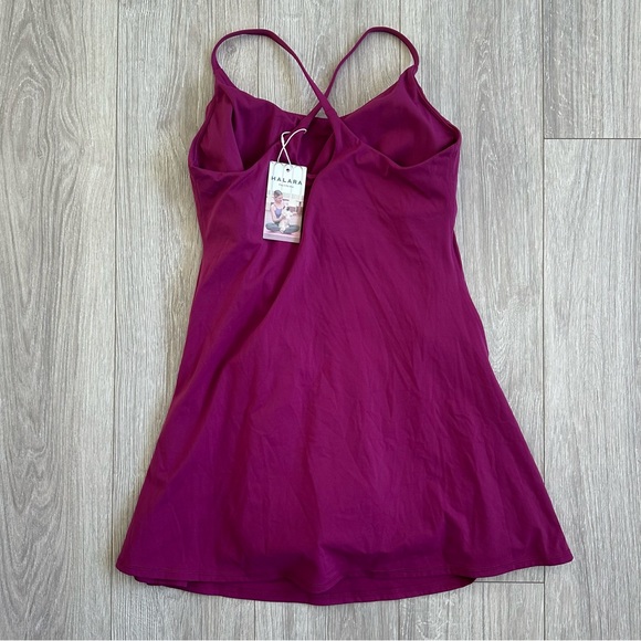 NWT HALARA Medium softlyzero easy peezy Magenta Dress undershorts travel pads - Picture 4 of 8